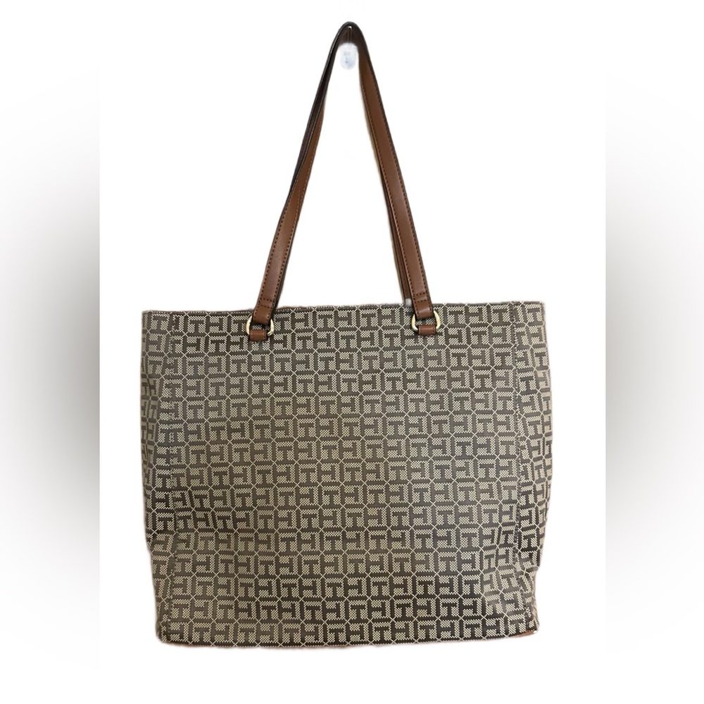Tommy Hilfiger Geometric Brown and Cream Tote - Picture 2 of 9